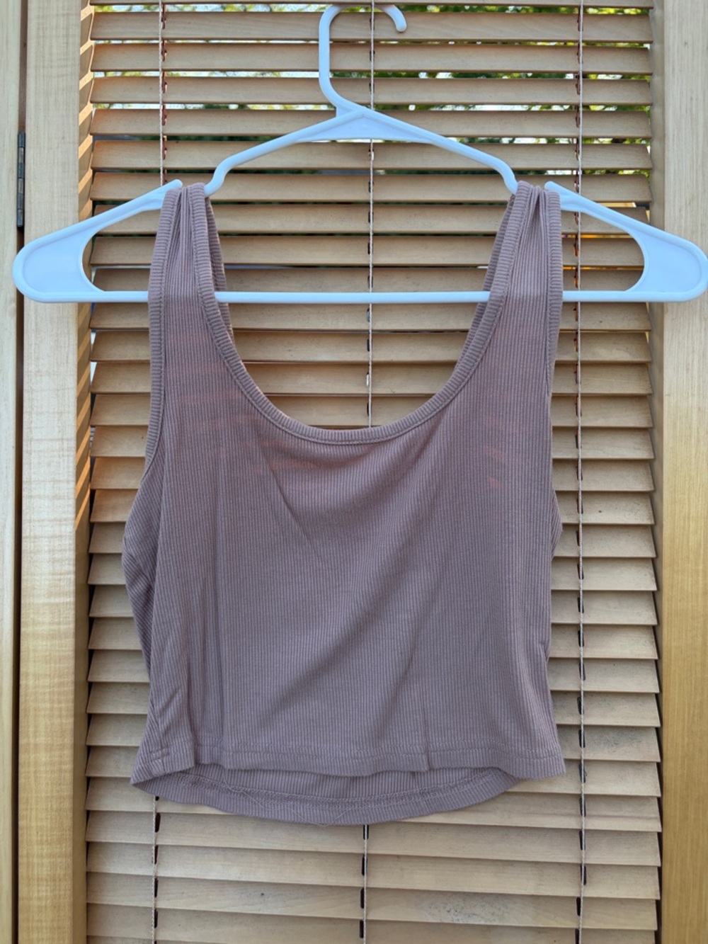 Sleeveless Ribbed Tank Top - Mauve Brown
